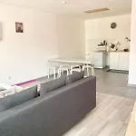 Апартаменты Du Bourg Лурд