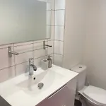 Апартаменты Du Bourg *