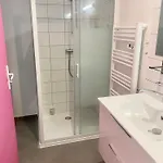 Du Bourg Апартаменты *