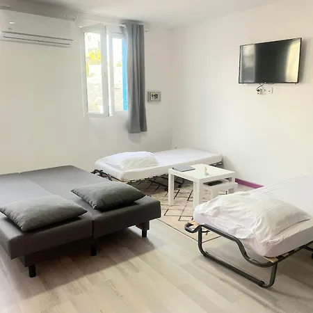 Du Bourg Apartment Lourdes