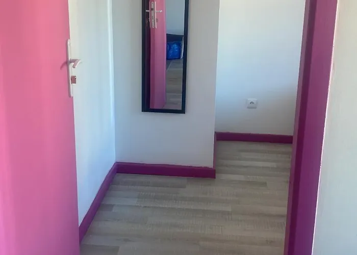 Du Bourg Λούρδη