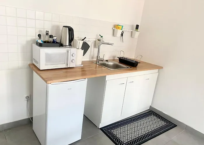 Du Bourg Λούρδη