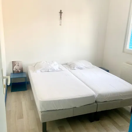 Du Bourg Apartament